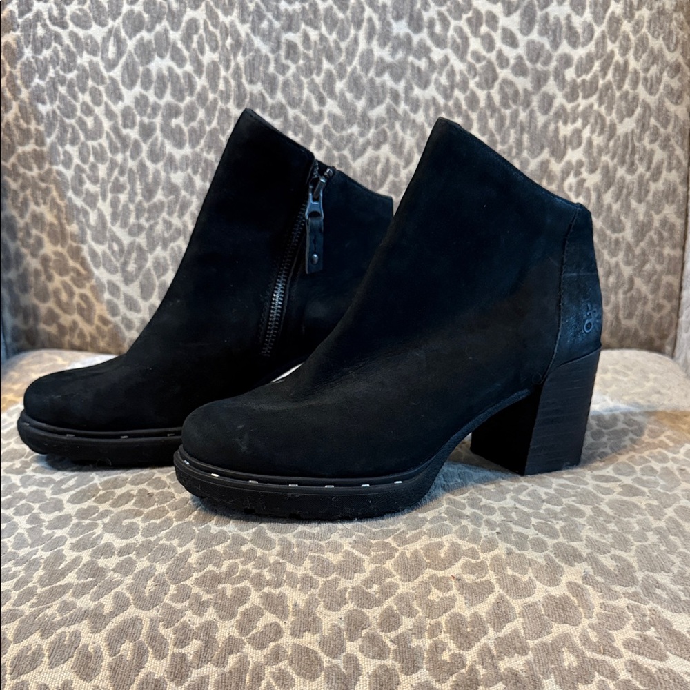 OTBT Montana black boot size: 6.5